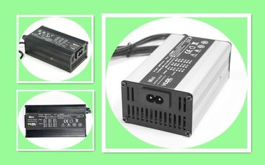 0.6 KG Smart Battery Charger 36V 2.5A Mini Type 120×69×45 MM For Electric Scooters