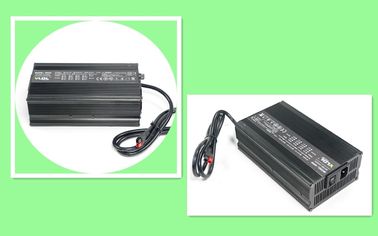 Automatic Lithium Battery Charger 58.4V 8A Intelligent Charging For LiFePO4 Battery 2.5KG Light Weight