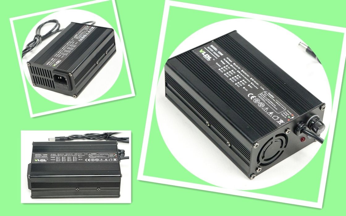 AGM Battery Charger 12V 6A , 110 - 230Vac Lead Acid Battery Charger With Clips Connector