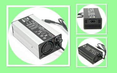 24V 2A 3A Electric Bike Charger / Lithium Battery Charger Worldwide Input 110 - 240V AC